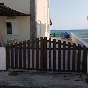 Panorama House, 5 Meters To The Sea Ferienhaus