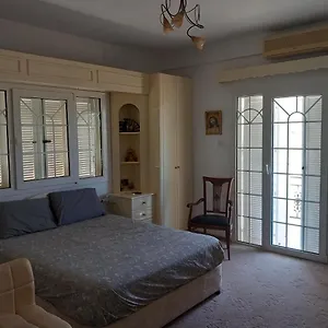 Vasilis House Privatunterkunft
